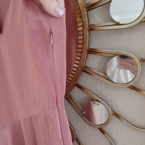 Theory 90s V-Neck Maxi Dress Dusty Carnation Size 4 Excellent Condition - Picture 8 of 12